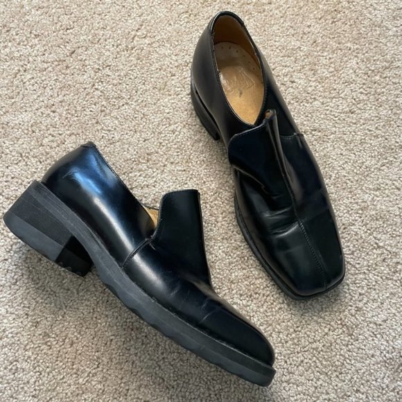 John Fluevog black leather block heel chunky slip on loafer size 8 main image 13